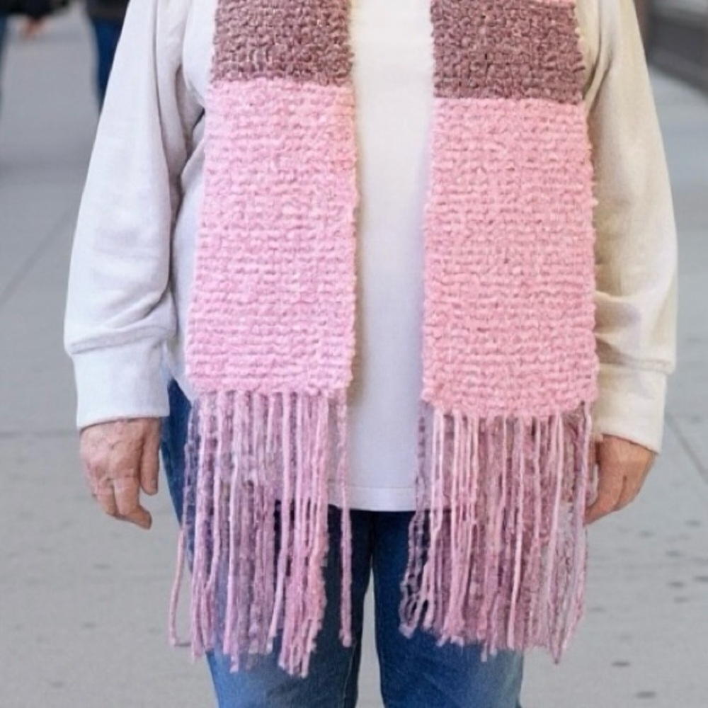 Scarf Pink Dark Rose Knit Hand Crafted Boucle Fringed Colorblock - Picture 5 of 10